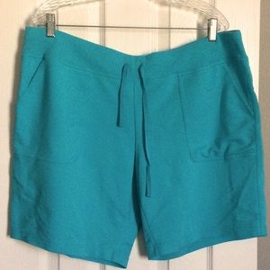 Ladies shorts with drawstring waist